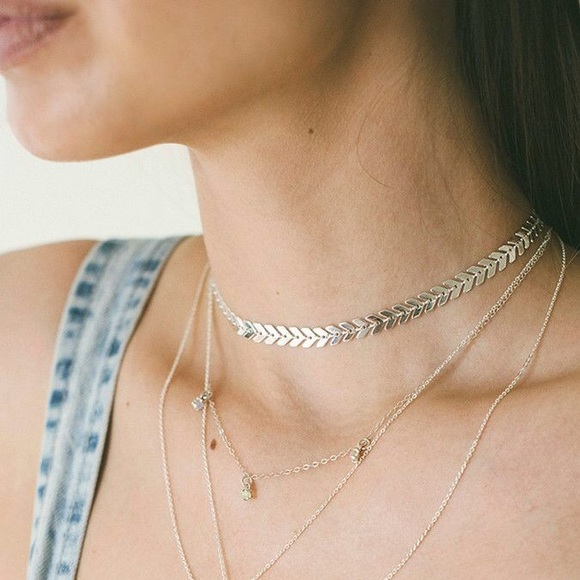 Five and Two Jewelry Venus Choker - Picture 1 of 2